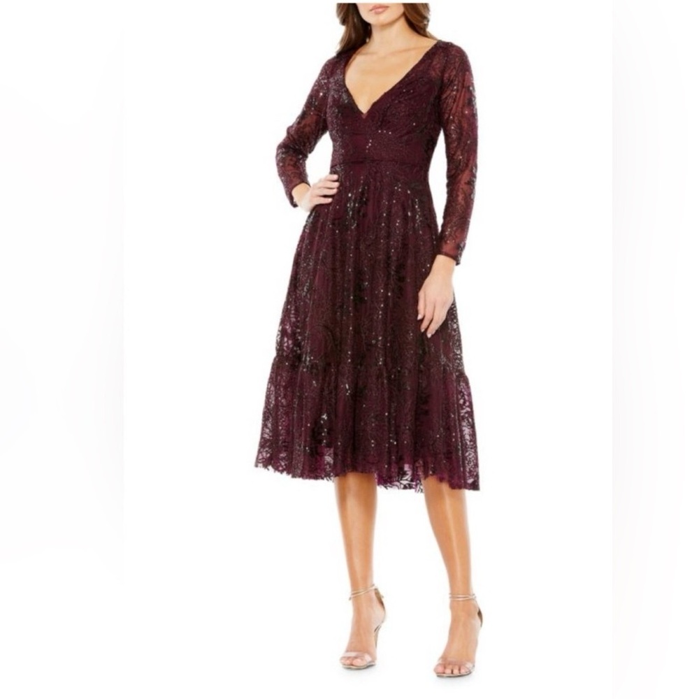 Mac Duggal Elegant Long Sleeve Lace Dress in Rich Burgundy